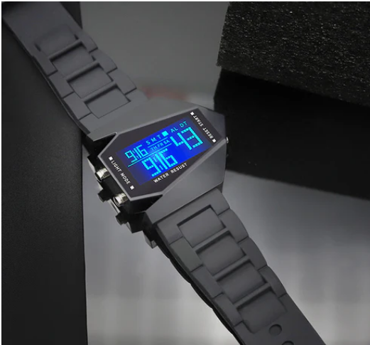 💥⌚Montre LED créative et lumineuse en forme d'avion🔥
